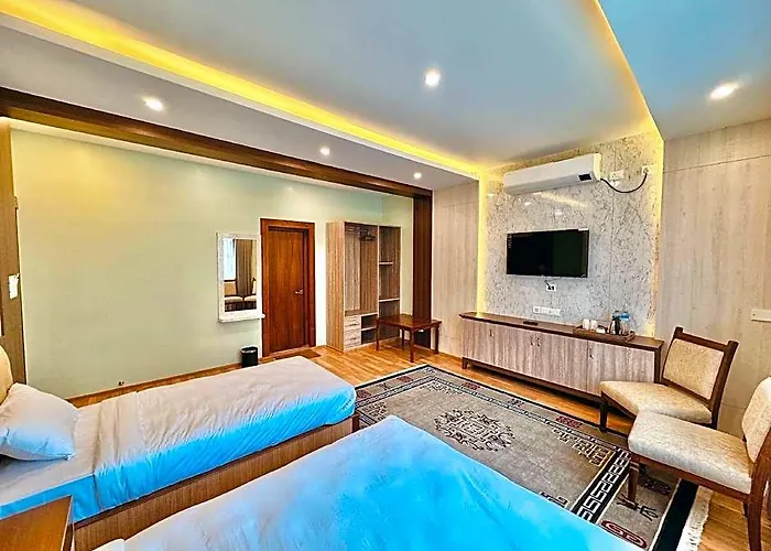 Hotel Bayberry 4*